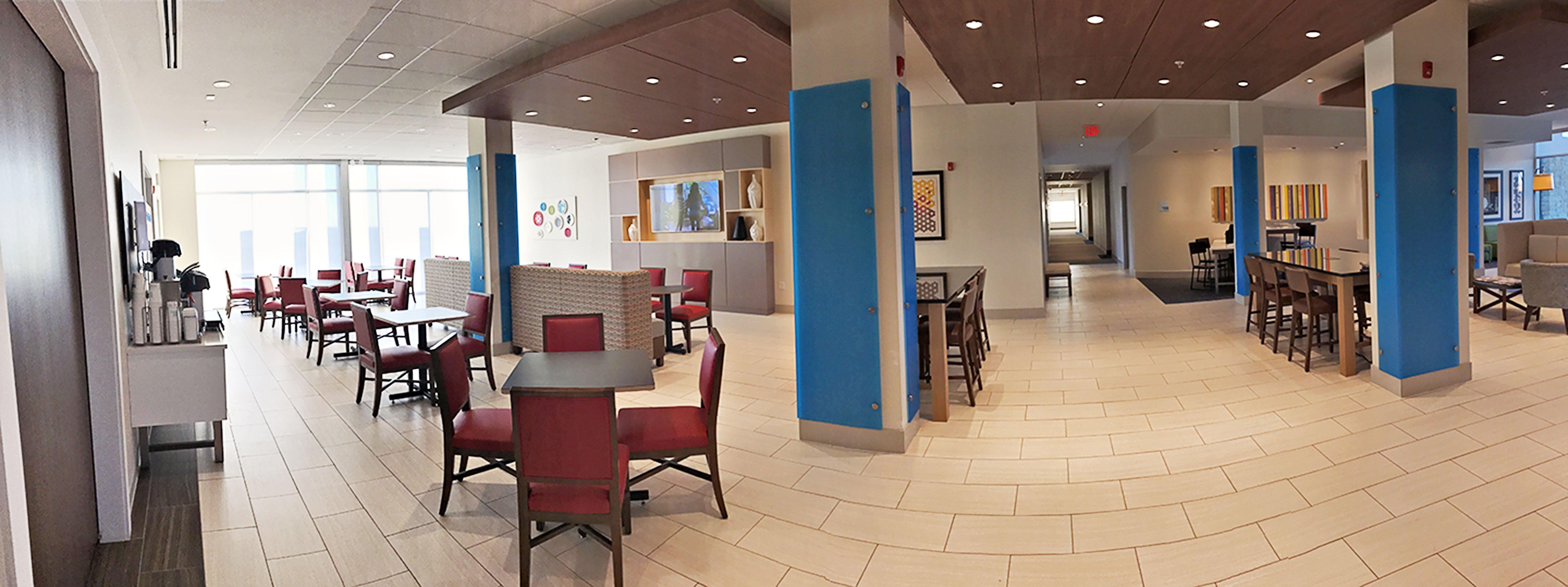 Holiday Inn Express & Suites - Rantoul By Ihg Eksteriør billede