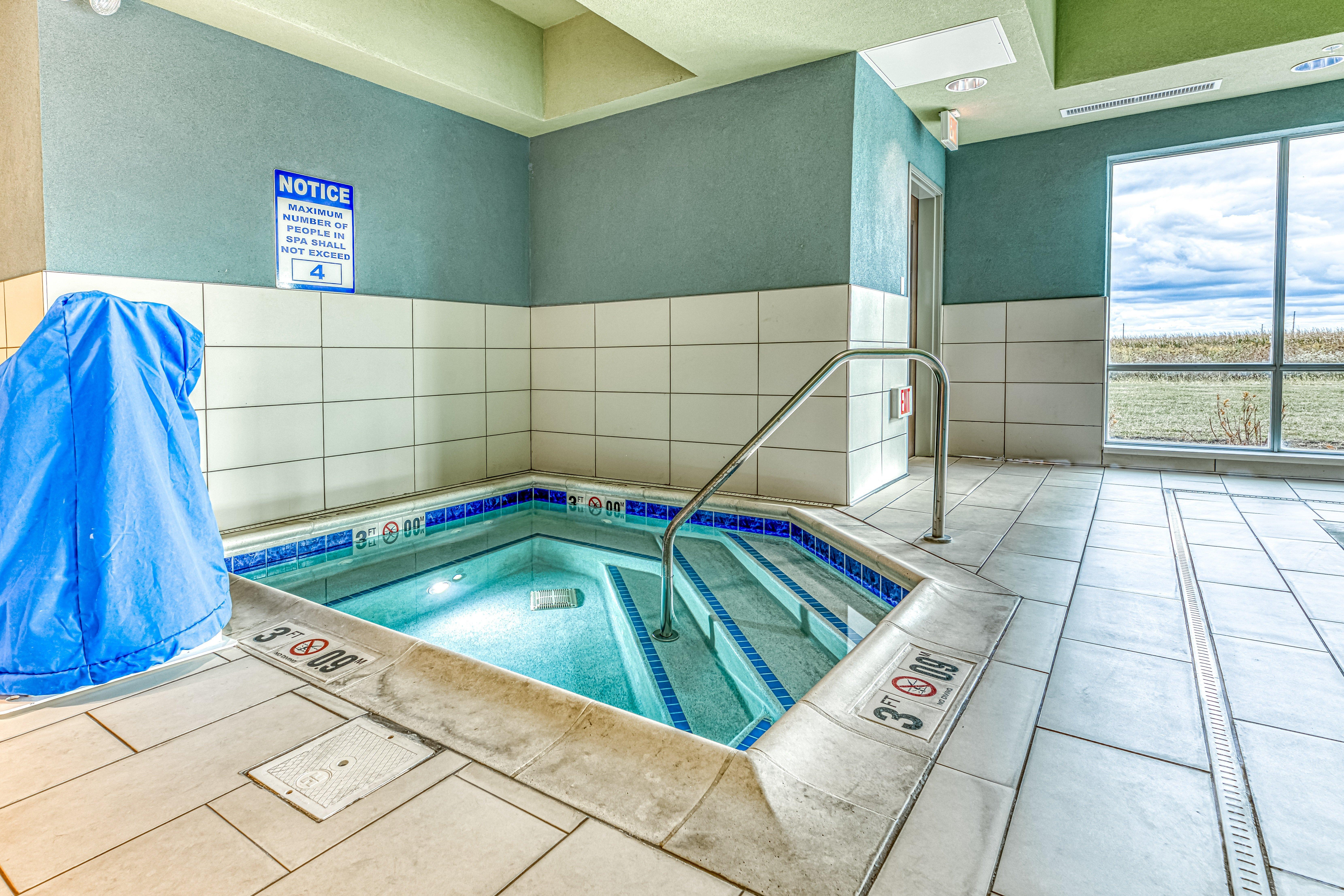 Holiday Inn Express & Suites - Rantoul By Ihg Eksteriør billede