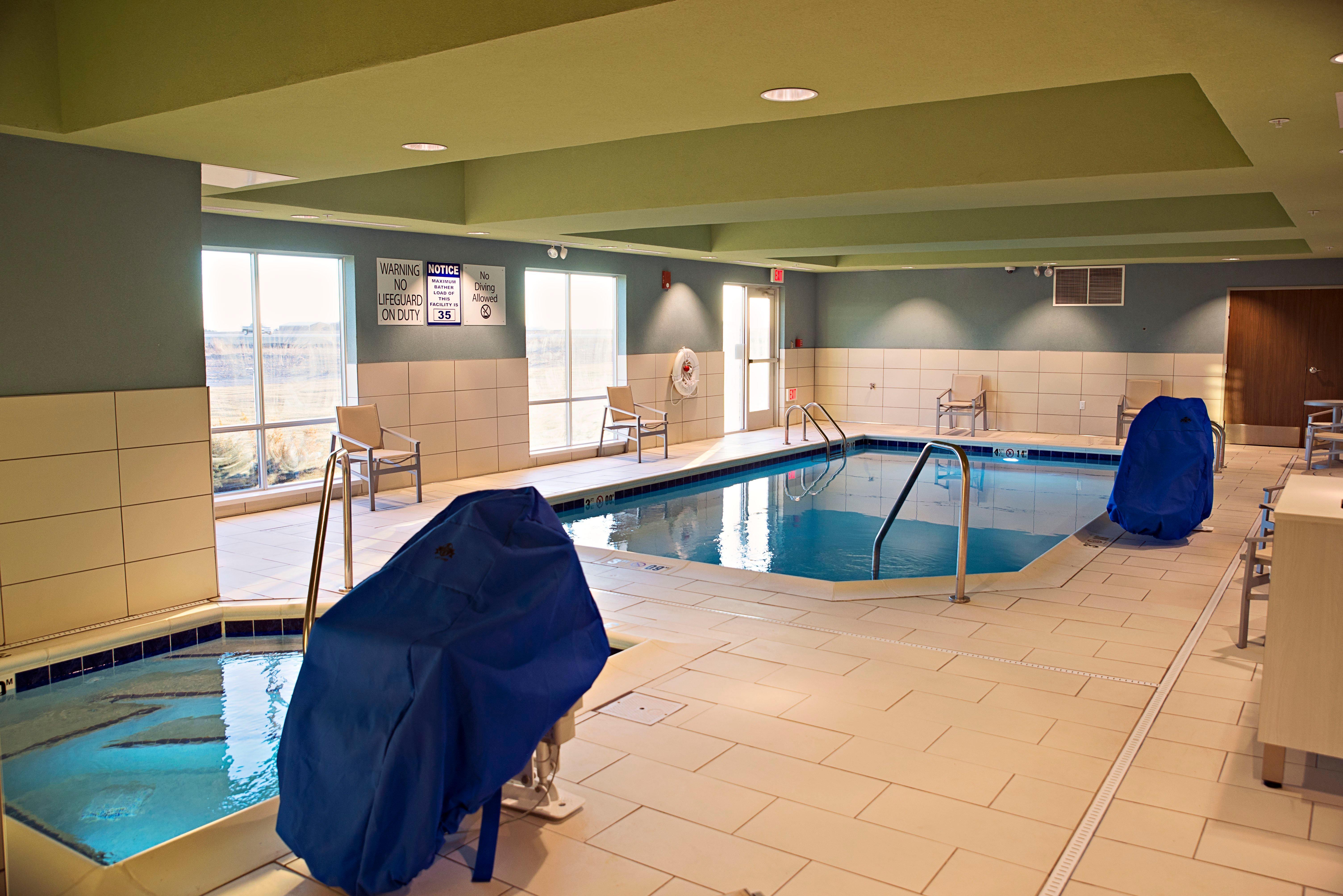 Holiday Inn Express & Suites - Rantoul By Ihg Eksteriør billede