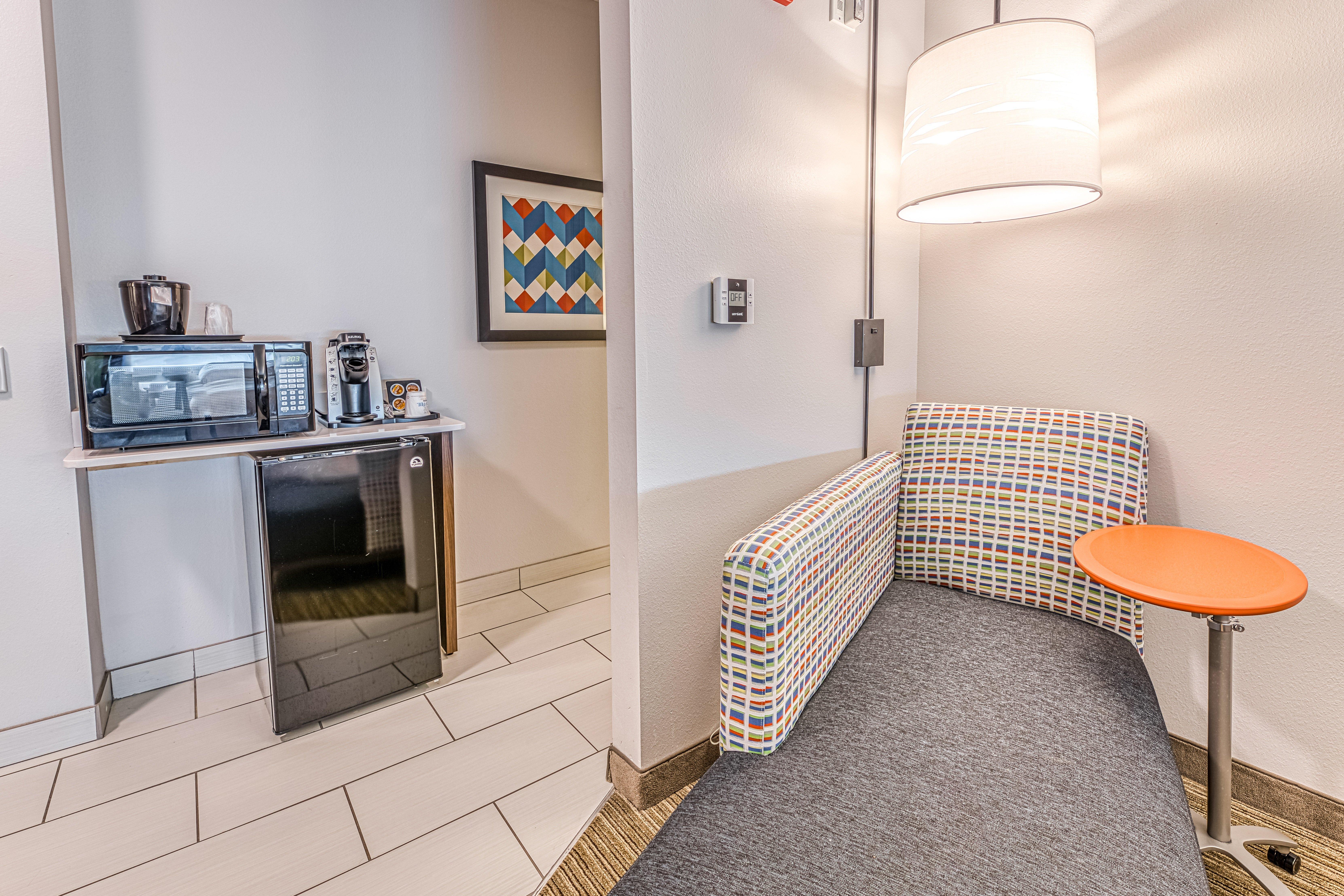 Holiday Inn Express & Suites - Rantoul By Ihg Eksteriør billede