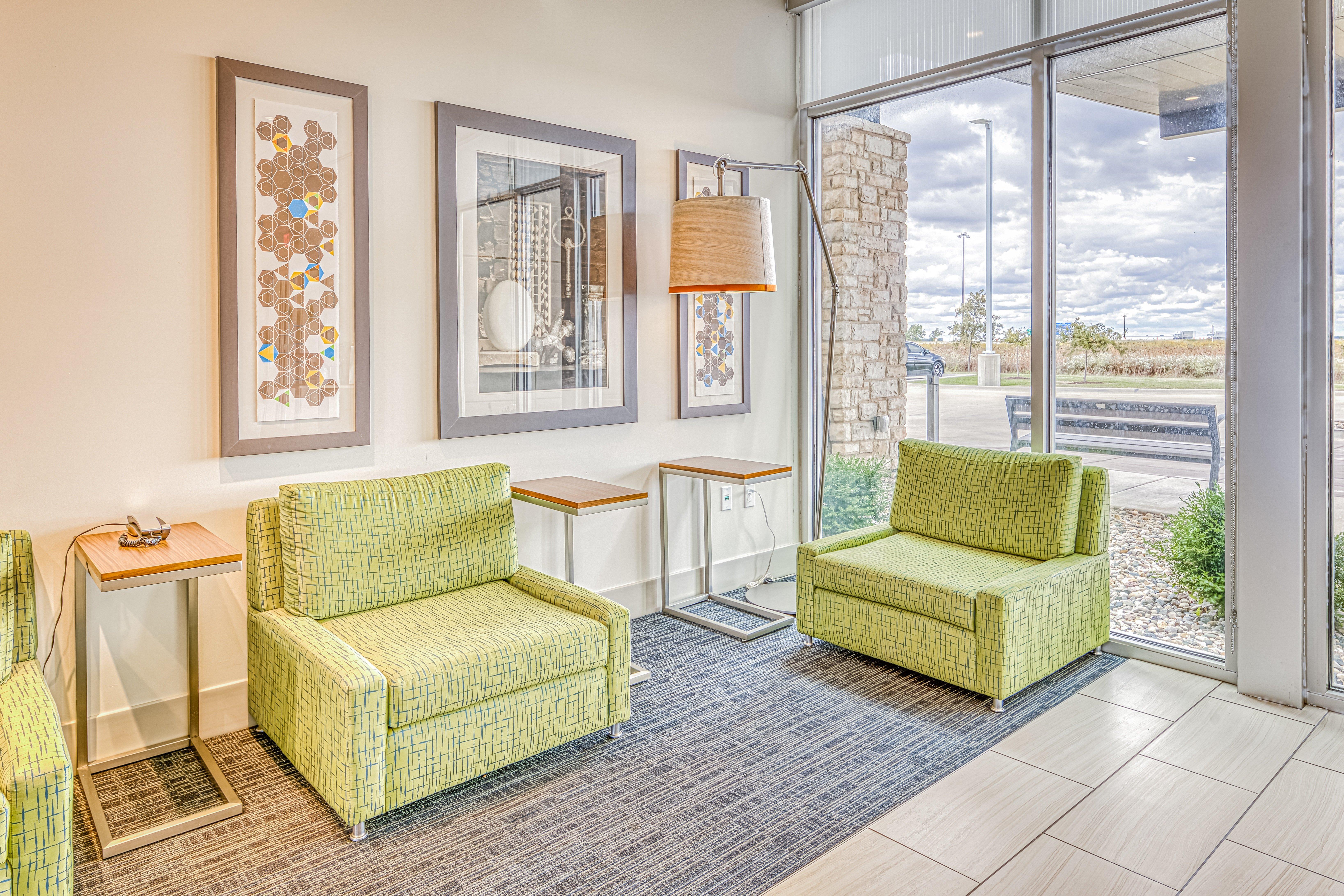 Holiday Inn Express & Suites - Rantoul By Ihg Eksteriør billede